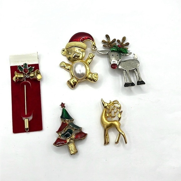 Vintage Christmas Brooch 5 Holly & Jingle Bells Santa Reindeer Tree Pin Lot - Picture 7 of 14
